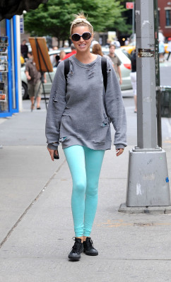 Whitney Port pic #487511