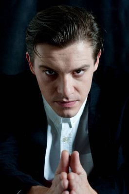 Xavier Samuel pic #932926