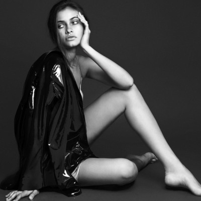 Yara Khmidan pic #851817