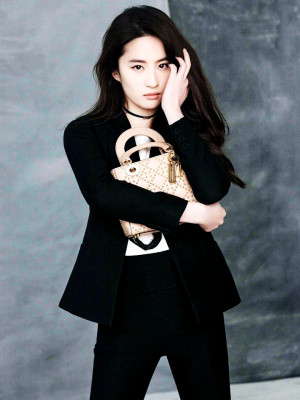 Yifei Liu pic #1120330