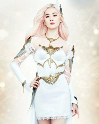 Yifei Liu pic #1120409