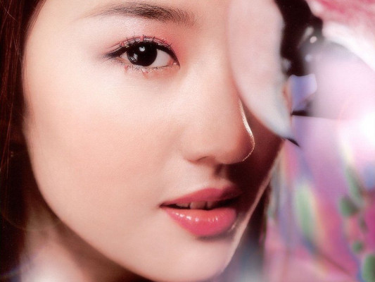 Yifei Liu pic #242367