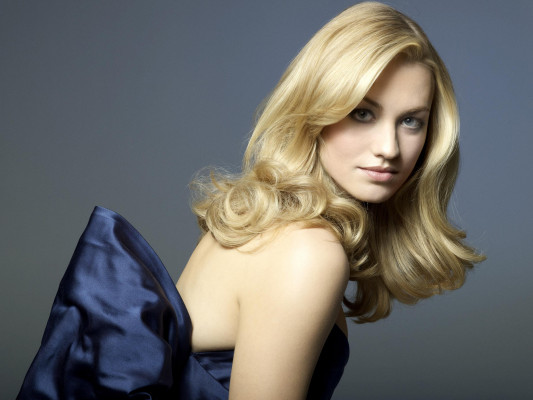 Yvonne Strahovski pic #363148