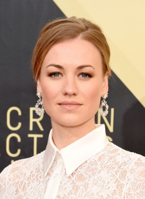 Yvonne Strahovski pic #1001031
