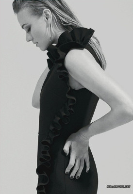 Yvonne Strahovski pic #1037134