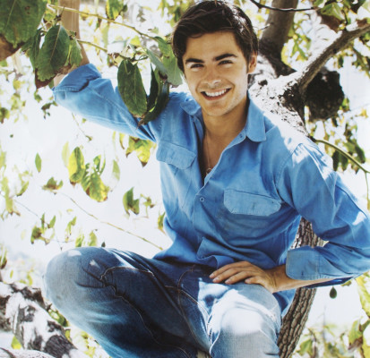 Zac Efron pic #188293