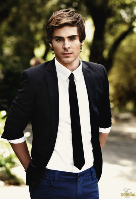 Zac Efron pic #134464