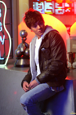 photo 8 in Zac Efron gallery [id214506] 2009-12-16 00:00:00