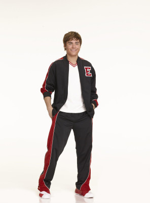 Zac Efron pic #233729