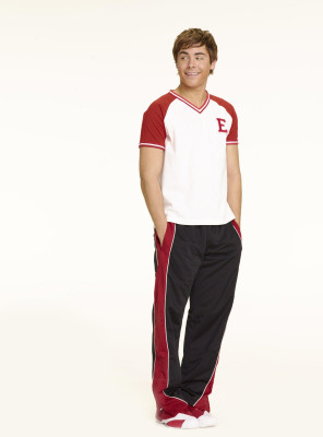 Zac Efron pic #233728