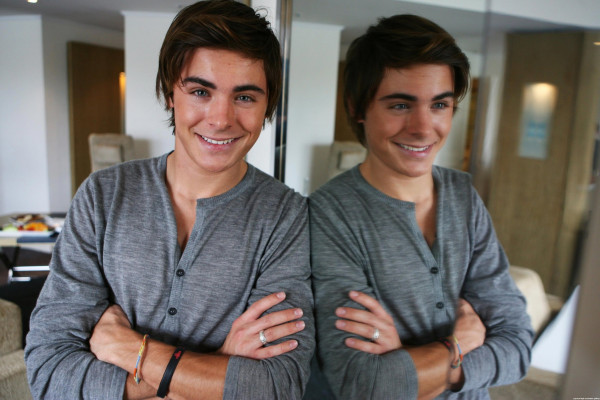 Zac Efron pic #559388