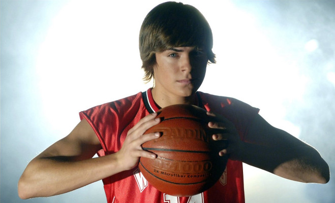 photo 27 in Zac Efron gallery [id543625] 2012-10-16 00:00:00