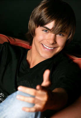 Zac Efron pic #552442