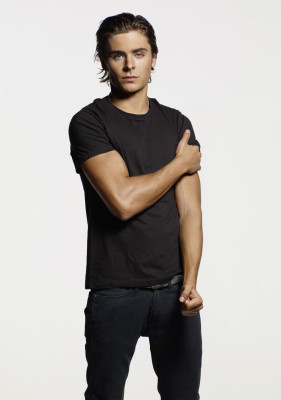 Zac Efron pic #559235