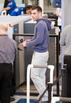photo 16 in Zachary Quinto gallery [id673084] 2014-02-25 00:00:00