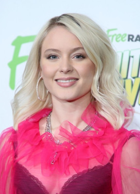 Zara Larsson pic #1130466