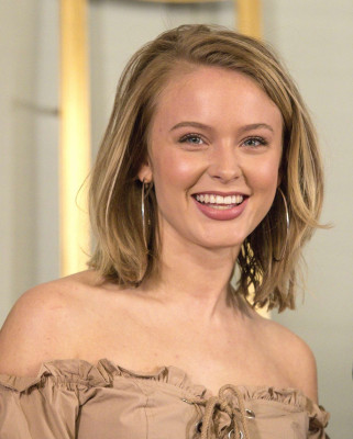 Zara Larsson pic #993491