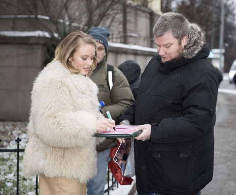 Zara Larsson pic #998895
