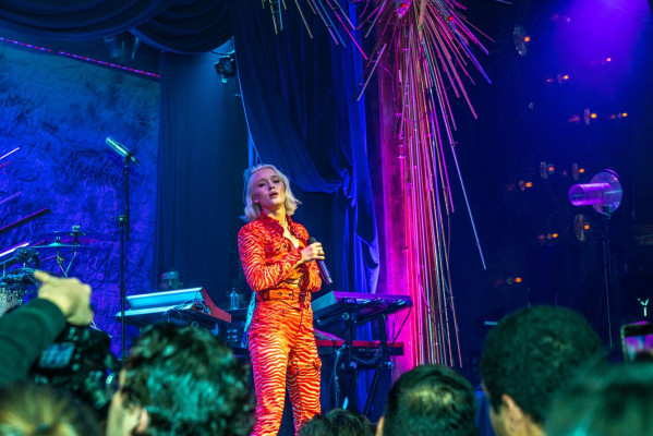 Zara Larsson pic #1072659