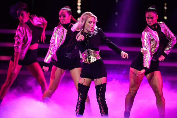 Zara Larsson pic #945669