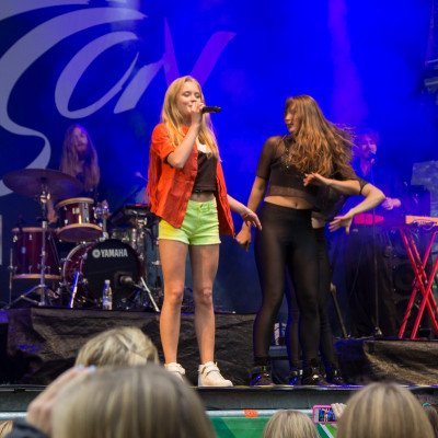 Zara Larsson pic #946379