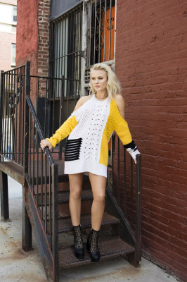 Zara Larsson pic #948655