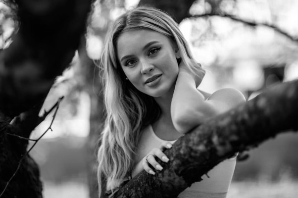 Zara Larsson pic #1006801