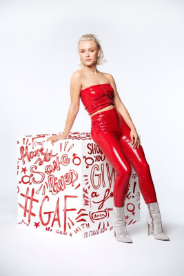 Zara Larsson pic #1080452