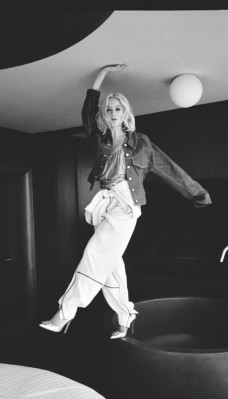 Zara Larsson pic #1122921