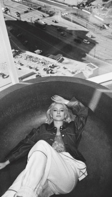 Zara Larsson pic #1122917