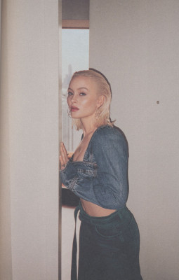 Zara Larsson pic #1135124