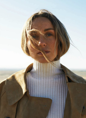 Zella Day pic #1005760