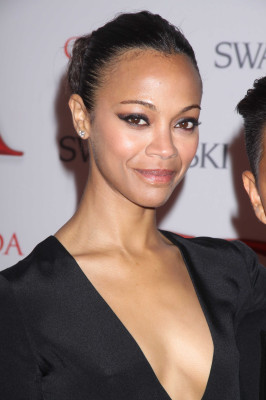 Zoe Saldana pic #499129