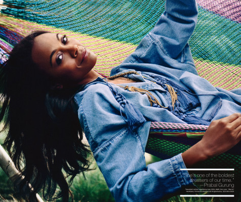 Zoe Saldana pic #669227