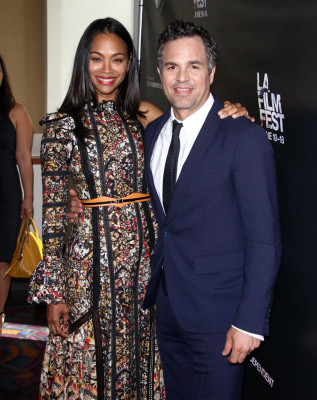 Zoe Saldana pic #780630