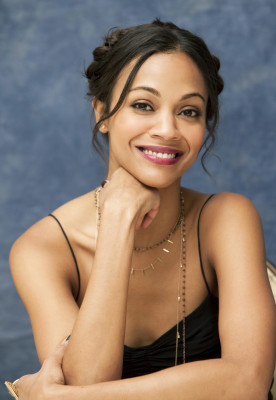 Zoe Saldana pic #394353