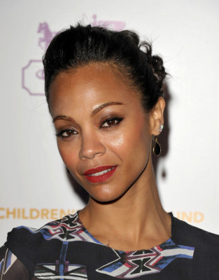 Zoe Saldana pic #372275