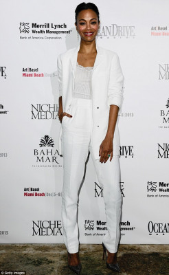 Zoe Saldana pic #654321