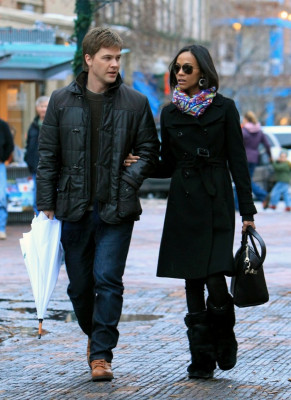 Zoe Saldana pic #320908