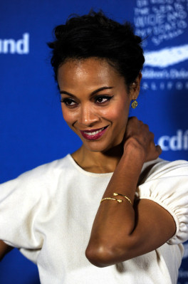 Zoe Saldana pic #426417