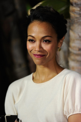 Zoe Saldana pic #426421
