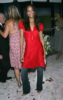 Zoe Saldana pic #615021
