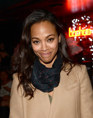 Zoe Saldana pic #653920