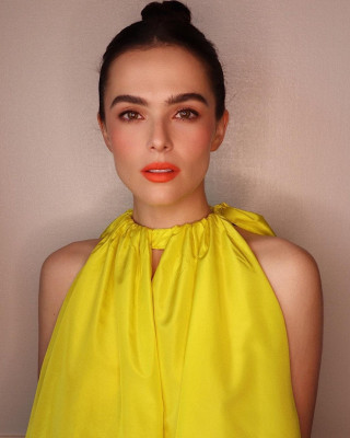 Zoey Deutch pic #1300087
