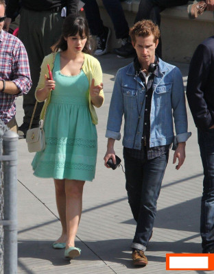 Zooey Deschanel pic #597256