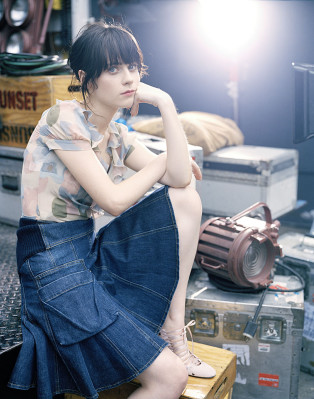 Zooey Deschanel pic #539036