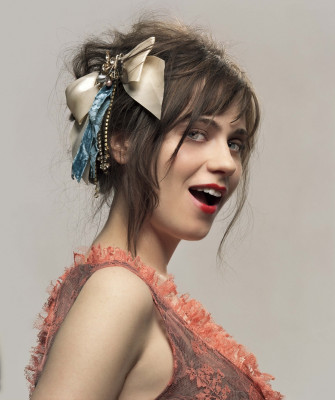 photo 4 in Zooey Deschanel gallery [id396774] 2011-08-10 00:00:00