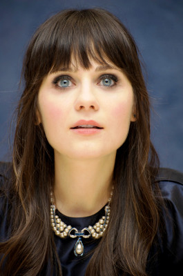Zooey Deschanel pic #368275