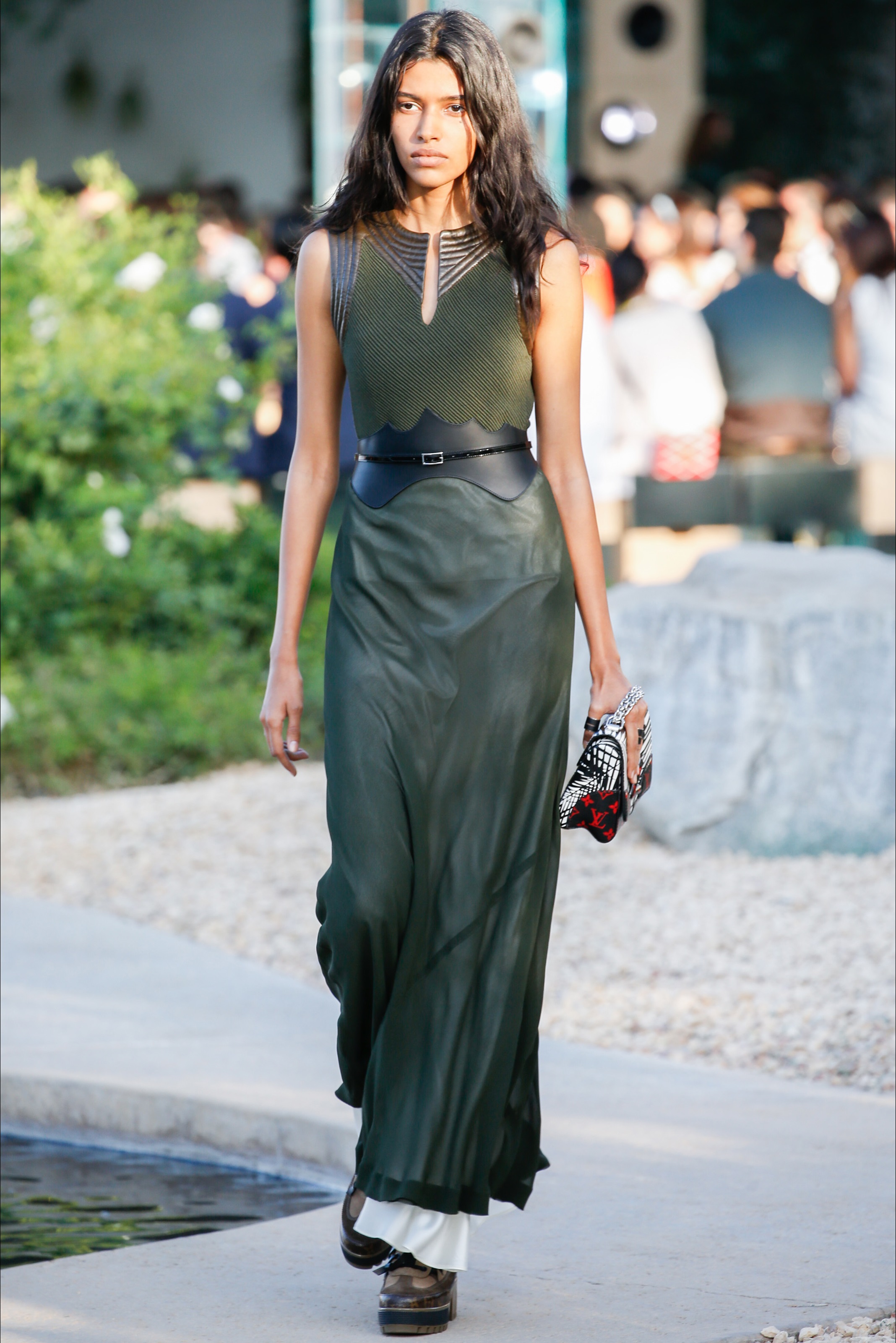 Photo from louis vuitton Pre Spring 2016 (Collection)