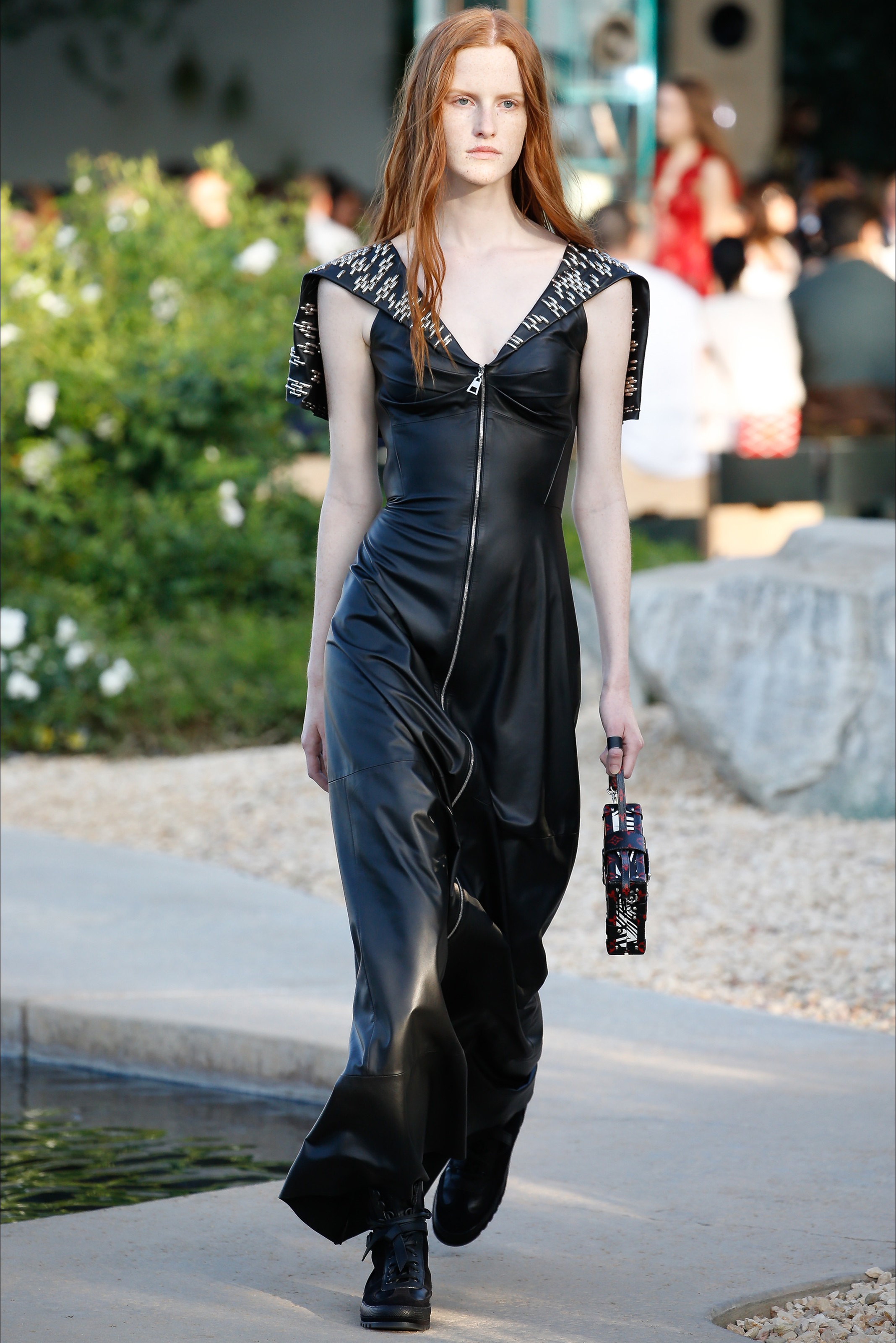 Photo from louis vuitton Pre Spring 2016 (Collection)